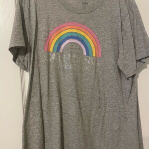 a.n.a Gray and Pink Short Sleeve Tee with Rainbow Design and California Dreamin